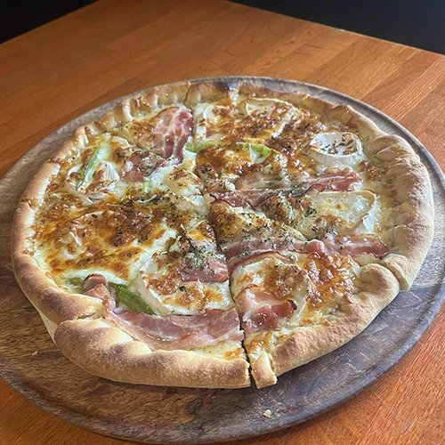 Pizza chèvre miel bacon